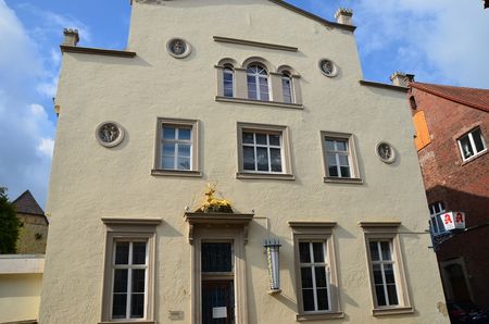 Warburg Hirsch Apotheke