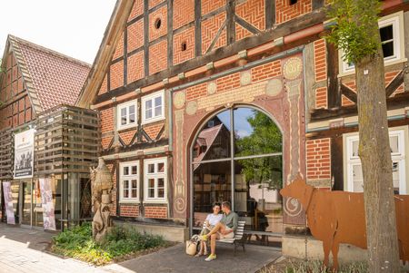 Außenansicht Fachwerkgebäude: Deutsches Käsemuseum in Nieheim