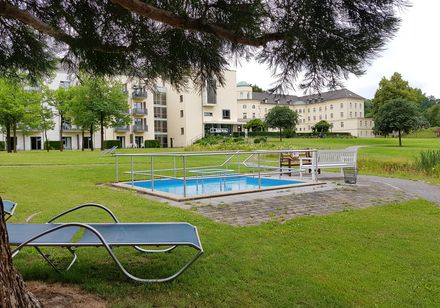 Tretbecken im Park in Bad Hermannsborn