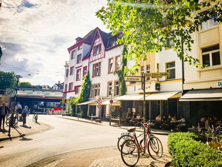 Gastronomie in Bielefeld am Emil-Groß-Platz