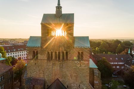 Sonnenuntergang am Dom zu Minden