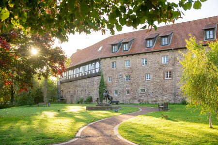Burg und Stadtmauer in Blomberg