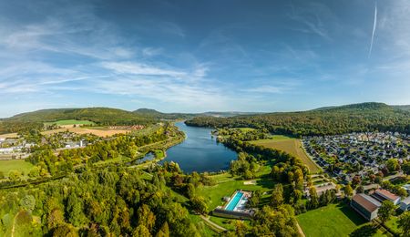 Luftaufnahme von Schieder-Schwalenberg inklusive Schiedersee