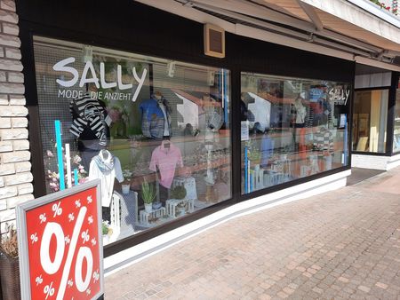 Schaufenster Sally Moden in Bad Holzhausen