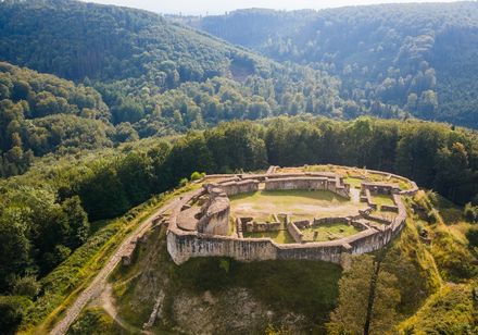 Burgruine Falkenburg bei Detmold